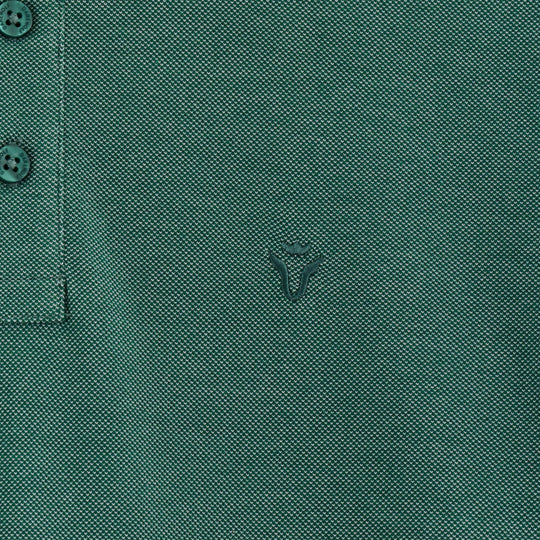 Close-up detail of Dare Wolf mandarin collar t-shirt fabric